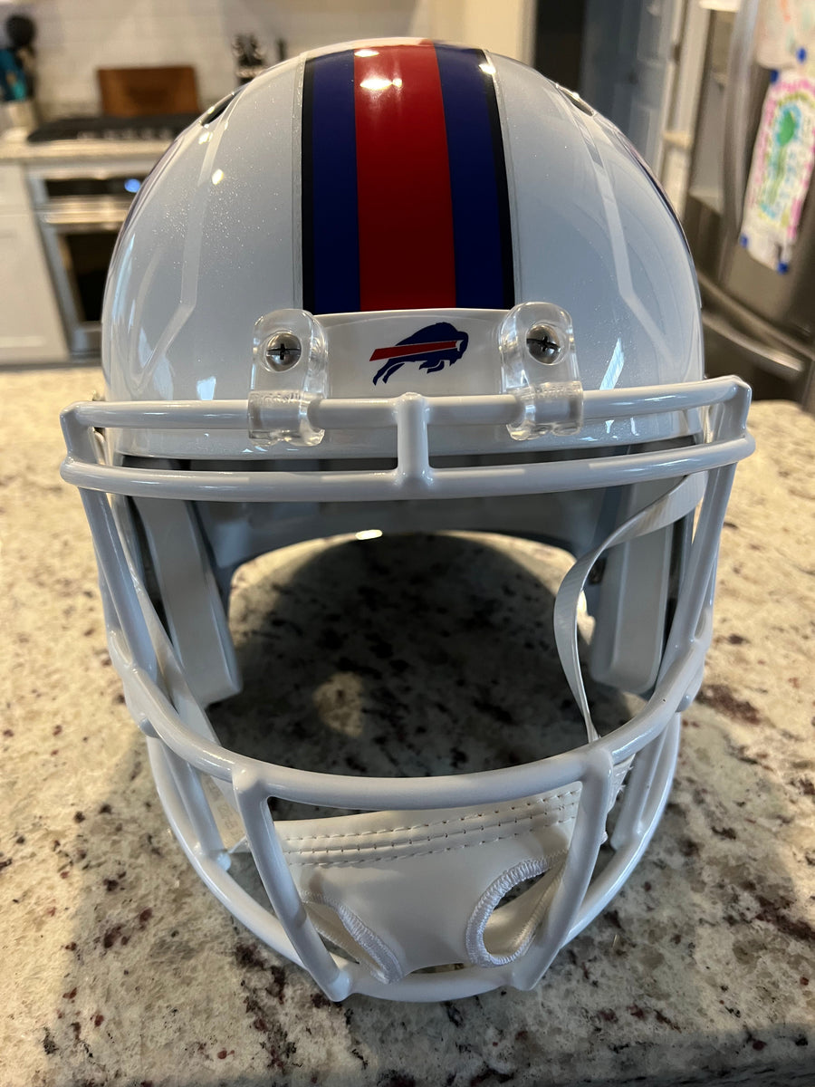 Buffalo Bills Riddell Speed Replica Football Helmet – The Speedy Cheetah