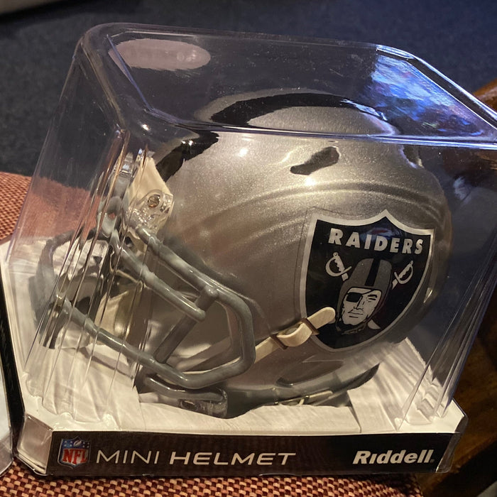 Las Vegas Raiders NFL Mini Speed Football Helmet